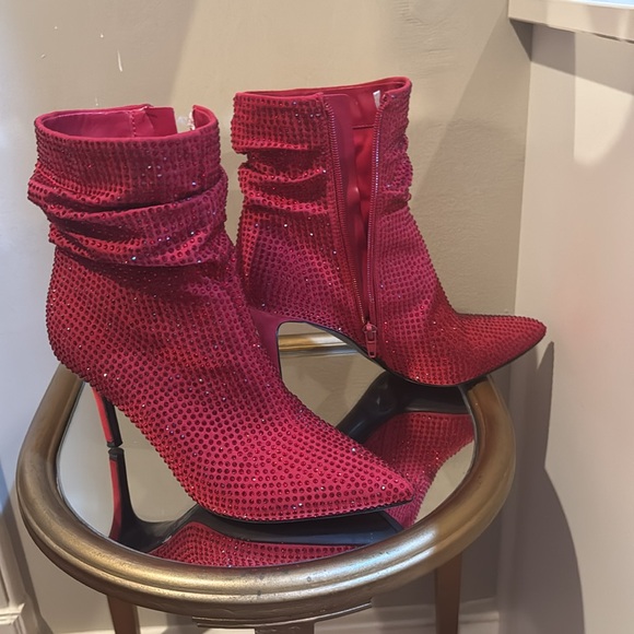 Fabulous, red hot rhinestone boots! - Picture 3 of 6